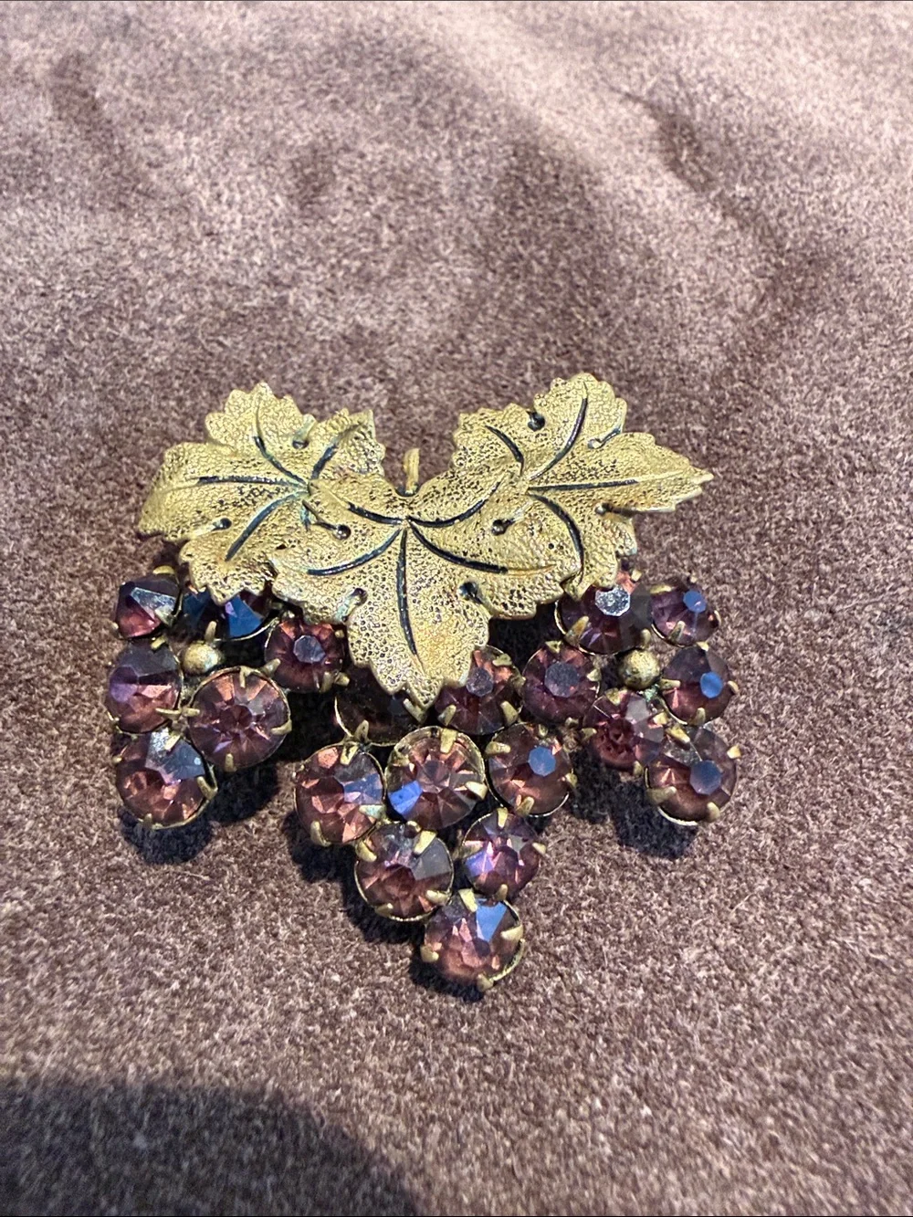 Vintage-Inspired Brooches - set of 4